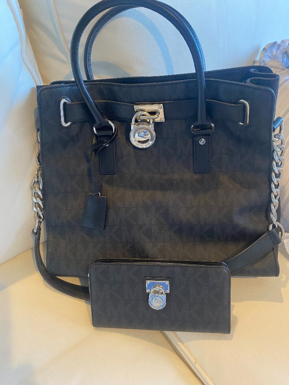 Michael Kors Hamilton Handabag and Wallet